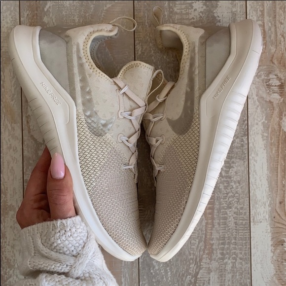 NWT Nike Free Trainers - Picture 5 of 8